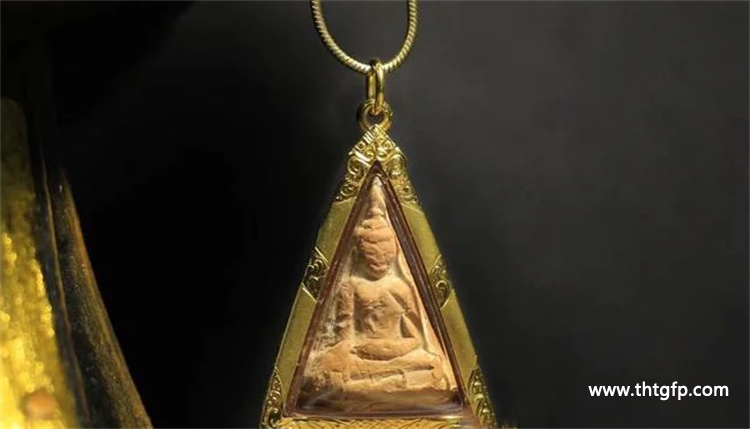 女王佛牌可怕的一面？千万不要请泰国佛牌？佛牌正牌种类