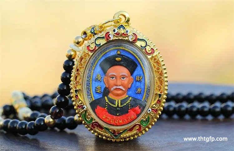 泰国佛牌介绍--二哥丰（疯狂的赌运）传奇由来