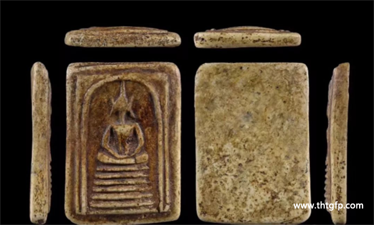 泰国佛牌崇迪佛介绍历史起源发展，有佛牌之王的美称，也称做保命佛牌