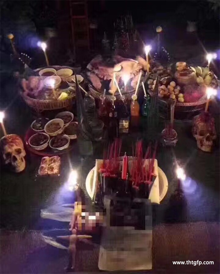 鬼宠养成：探索幽冥世界的奇幻冒险