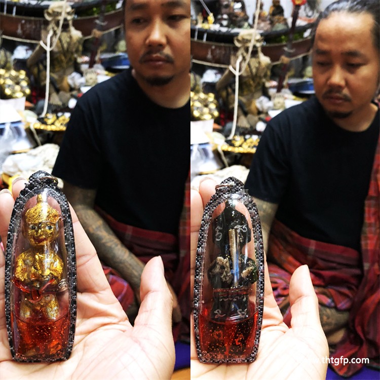 佛童子佛牌：辅佑信众，护佑平安