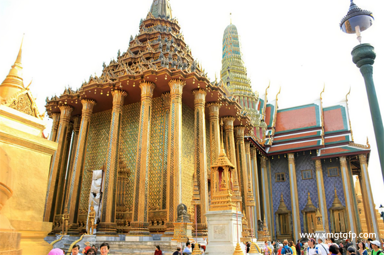 看看泰国的“九大僧圣”