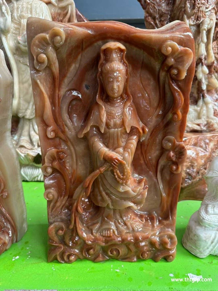 泰国佛牌 龙宫舍利 观音立尊 泰国佛牌 龙宫舍利 观音立尊 (2).jpg