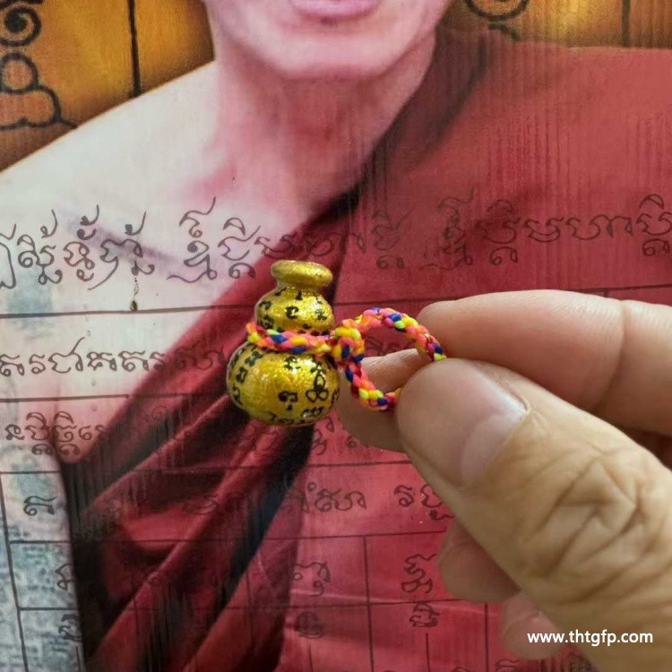 泰国佛牌 龙婆乐 富贵财富葫芦 (3).jpg