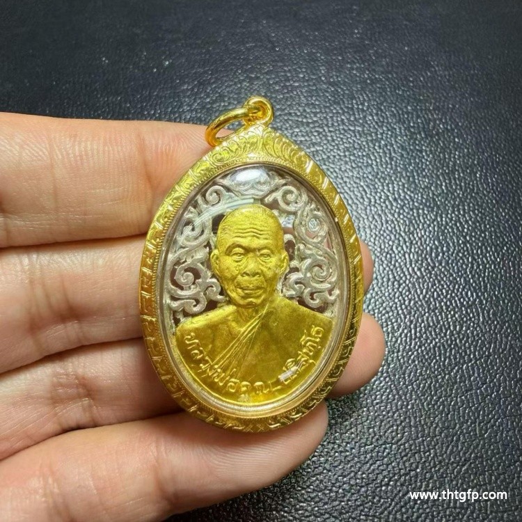 龙婆坤 2536 自身 龙婆坤 2536 自身 (3).jpg