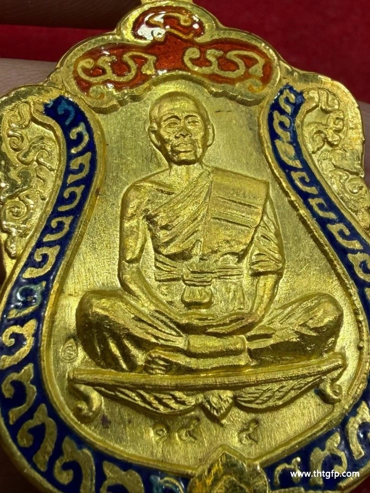 泰国佛牌 龙婆坤2536 纯金舍玛自身 (3).jpg