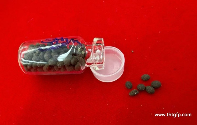 泰国佛牌 阿赞奥 雅桑 情降丸 (4).jpg